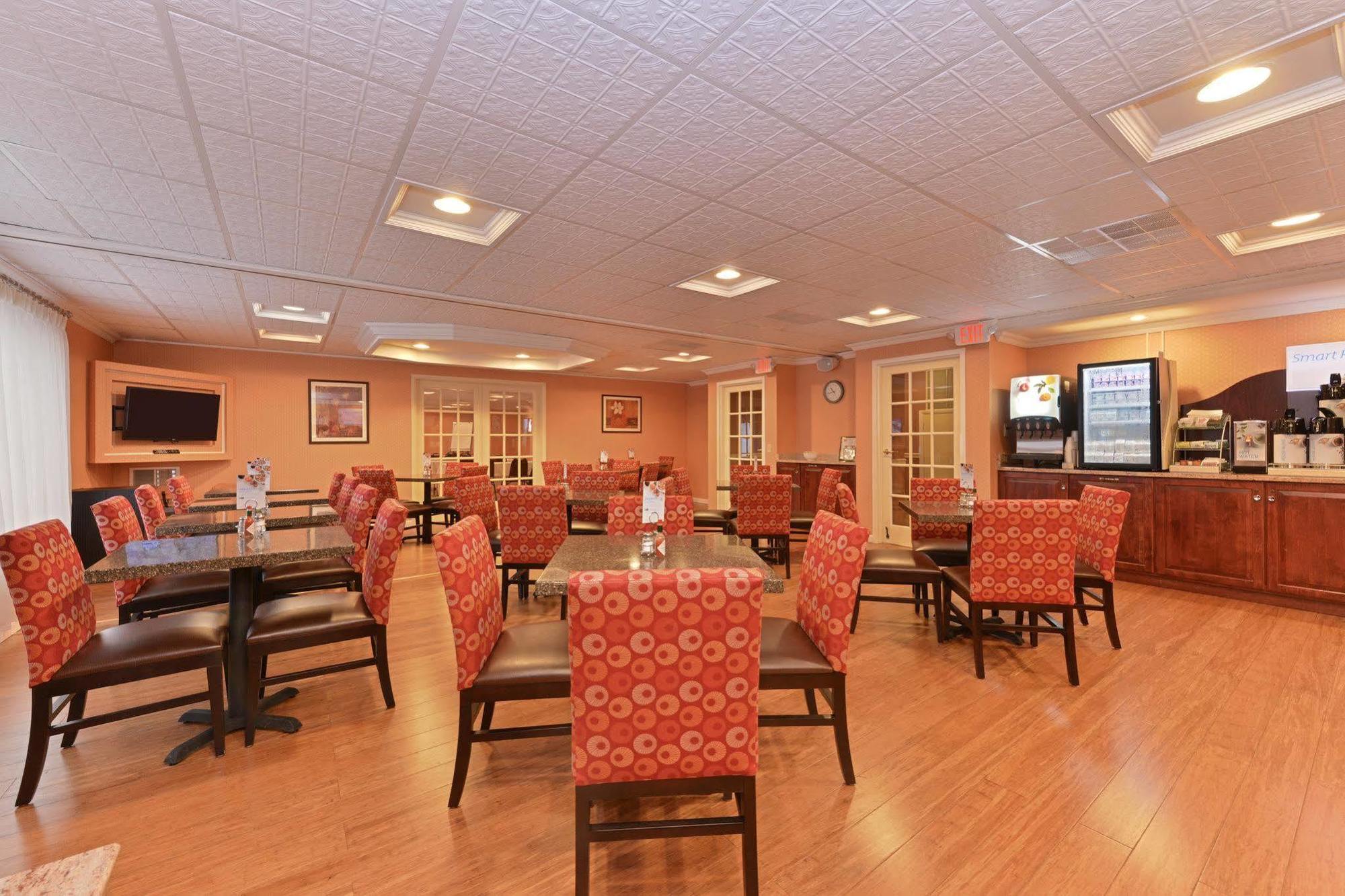 Holiday Inn Express Harrisburg Sw - Mechanicsburg By Ihg Εξωτερικό φωτογραφία